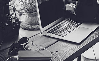 英超焦点战：曼城20岁新星双响，三连胜追赶阿森纳，冠军之争升级